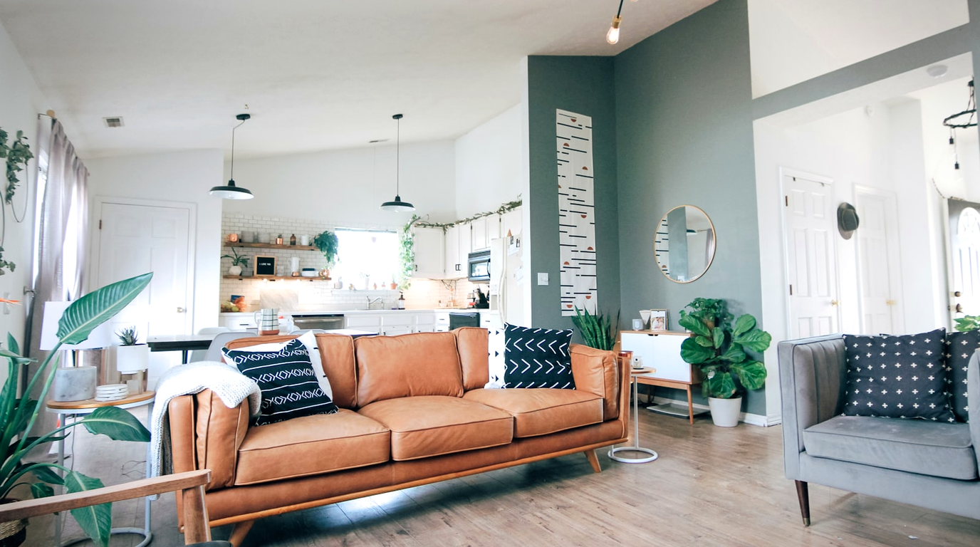 Softly lit living room mesh node and gateway with a calm, abstract data glow — no logos or watermarks